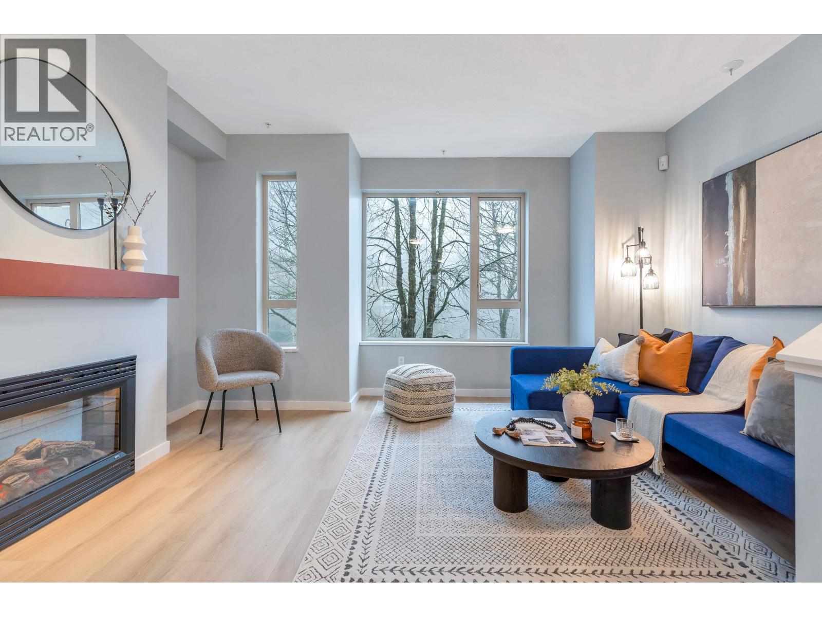 130 9229 University Crescent, Burnaby, British Columbia  V5A 4Z2 - Photo 2 - R3102627