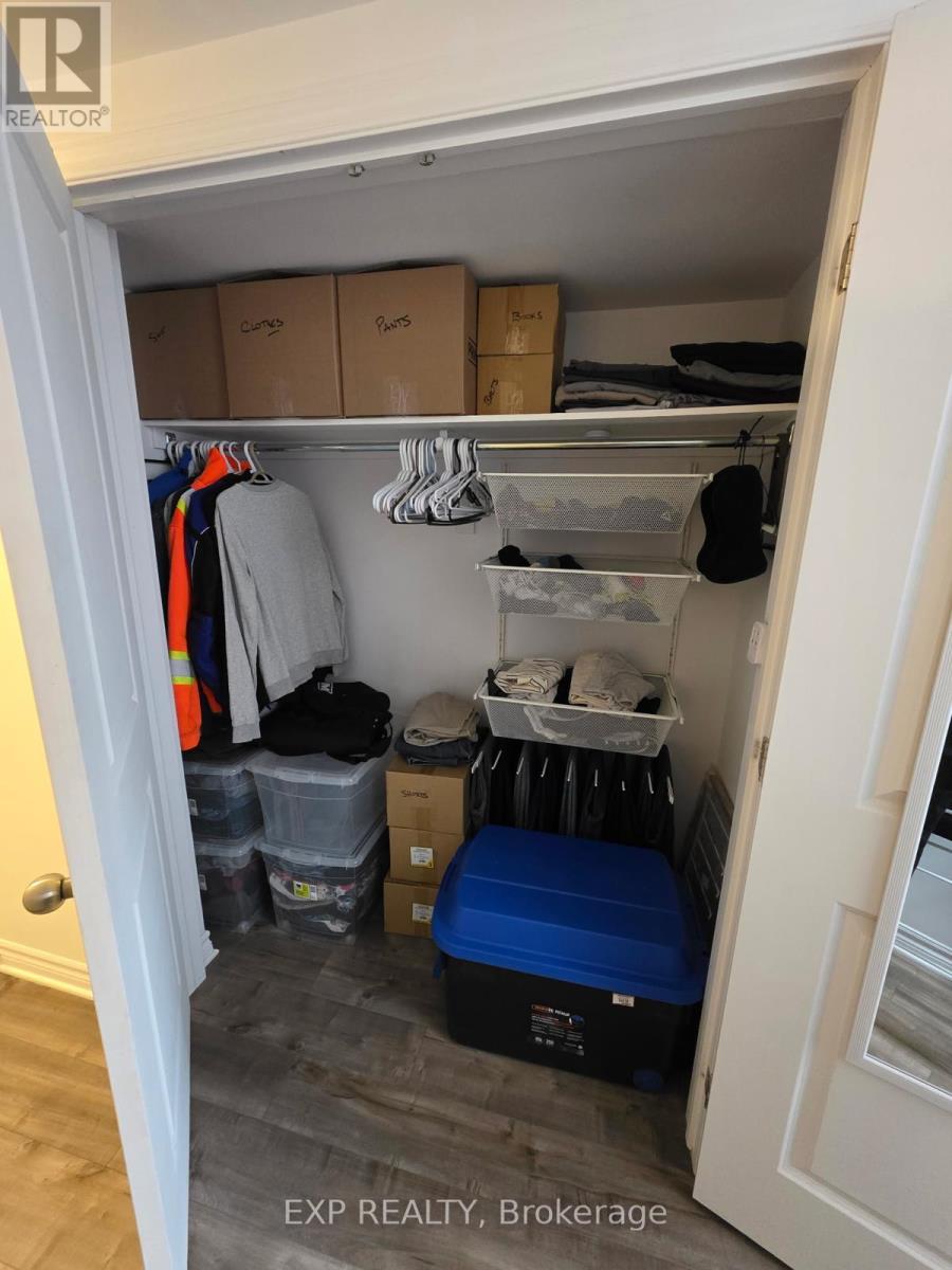 B - 159 Minikan Street, Ottawa, Ontario  K1X 0E5 - Photo 10 - X12933602