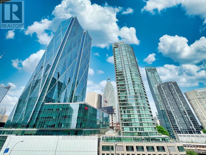 803 - 16 Yonge Street, Toronto, Ontario  M5E 2A1 - Photo 29 - C12933600