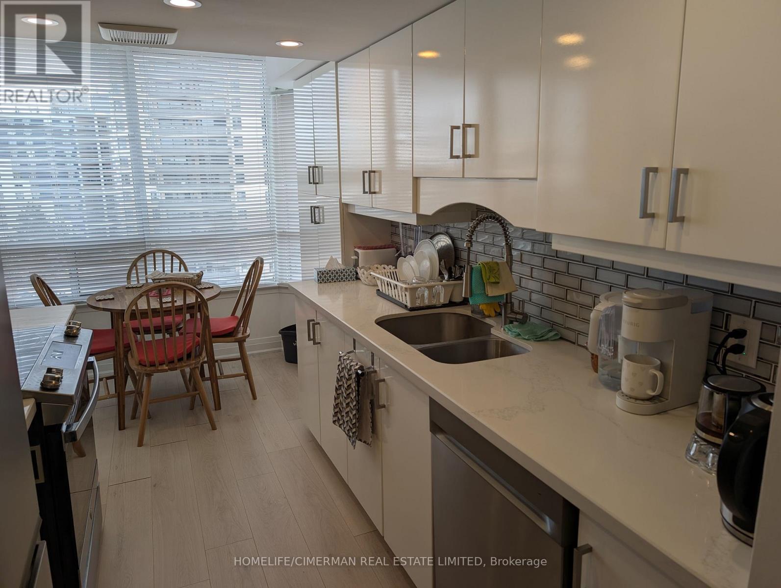 904 - 1101 Steeles Avenue W, Toronto, Ontario  M2R 3W5 - Photo 7 - C12933604