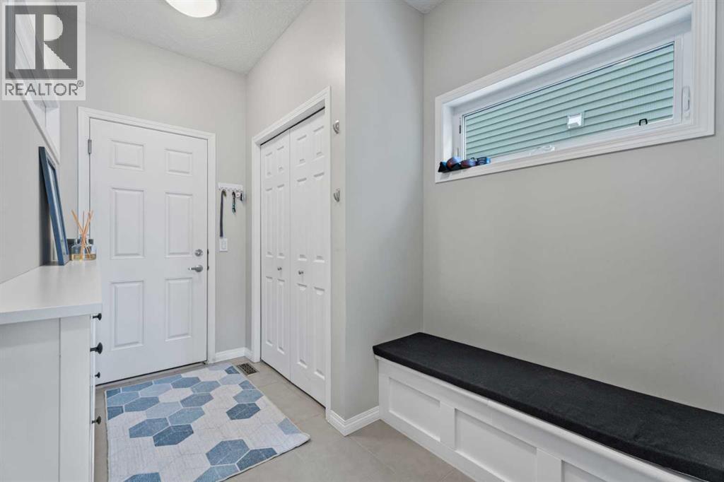 11 Mount Rae Heights, Okotoks, Alberta  T1S 0M6 - Photo 18 - A2293971