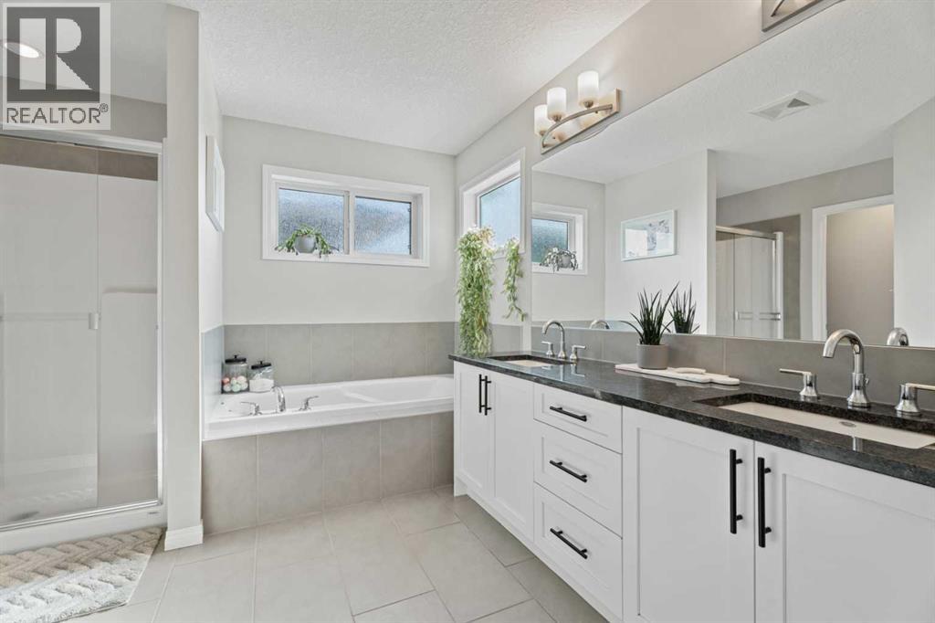 11 Mount Rae Heights, Okotoks, Alberta  T1S 0M6 - Photo 27 - A2293971