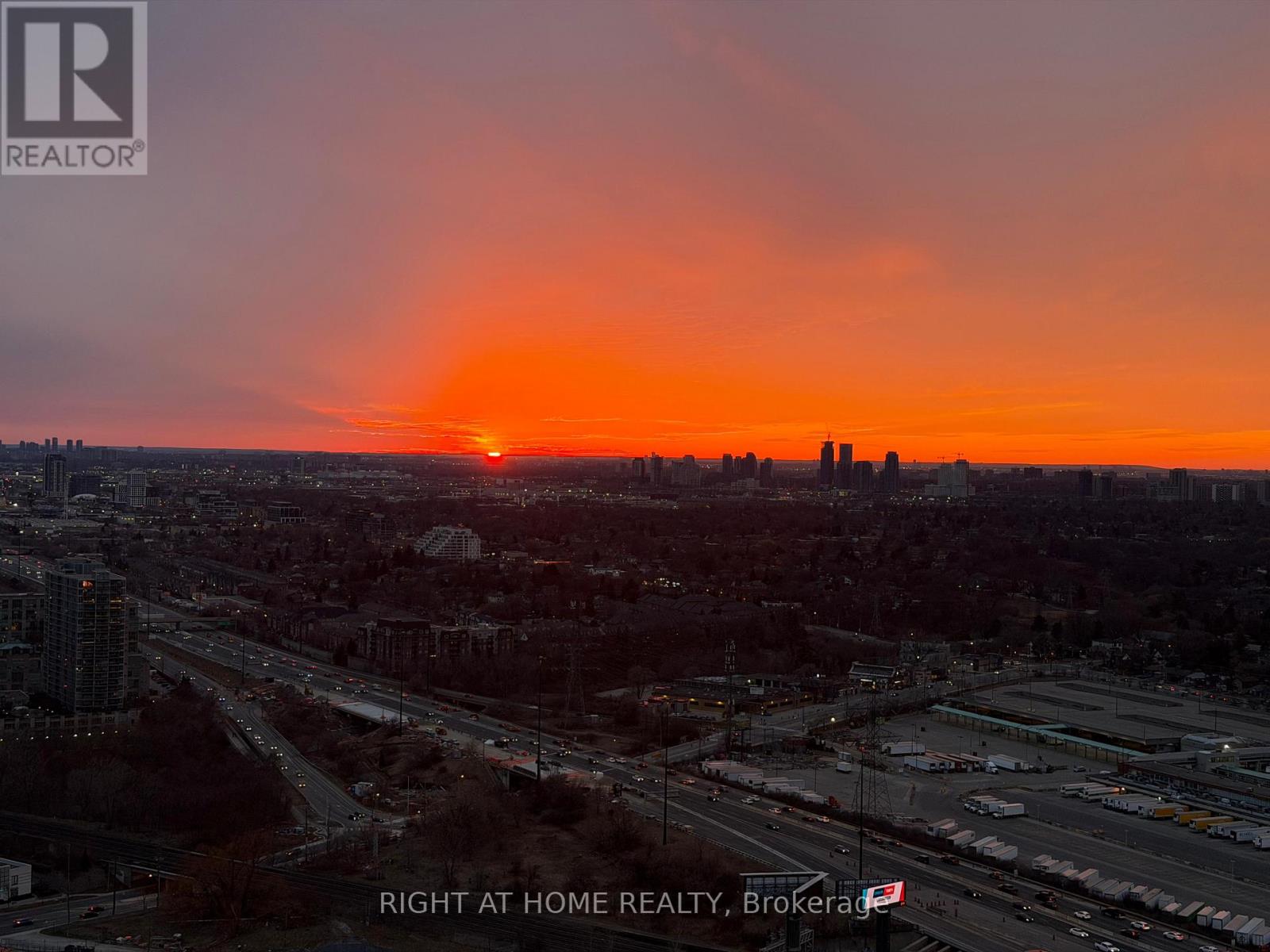 4006 - 56 Annie Craig Drive, Toronto, Ontario  M8V 0C8 - Photo 14 - W12913114