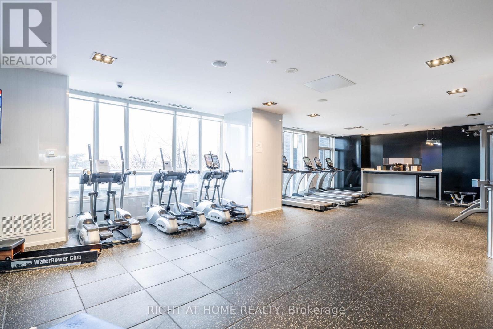 4006 - 56 Annie Craig Drive, Toronto, Ontario  M8V 0C8 - Photo 17 - W12913114