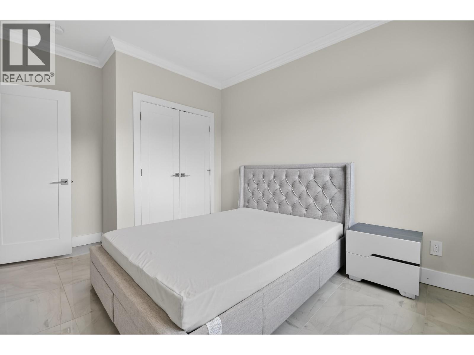 Ground 7588 Armstrong Street, Richmond, British Columbia  V6Y 2S6 - Photo 11 - R3102131