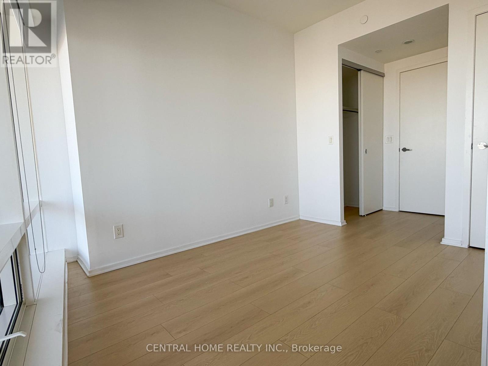 5609 - 1 Bloor Street E, Toronto, Ontario  M4W 1A9 - Photo 8 - C12933632