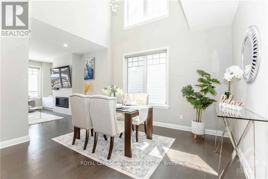 396 Huntsville Drive, Ottawa, Ontario  K2T 0H6 - Photo 6 - X12933630