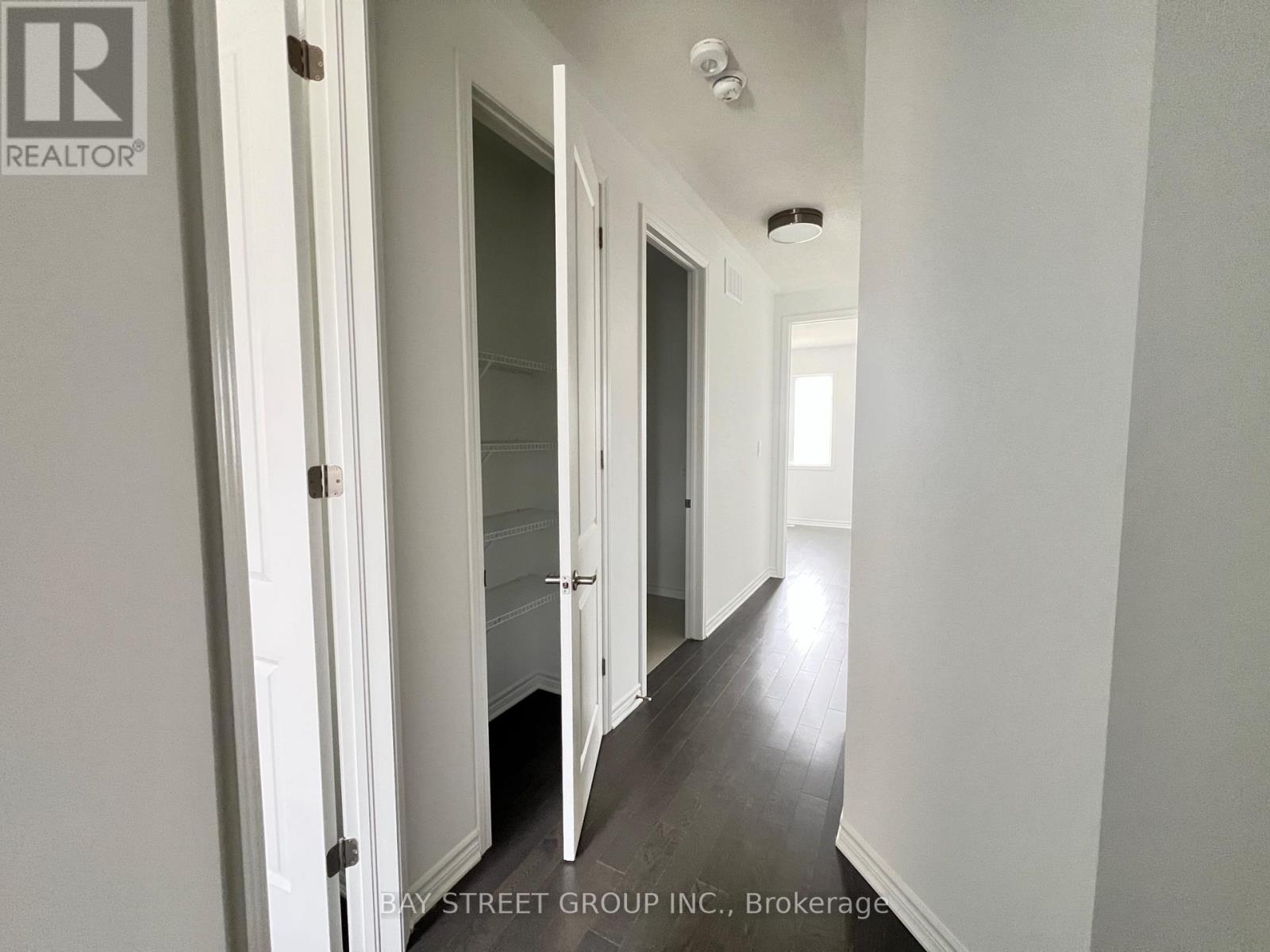 127 Leslie Richard Street, Markham, Ontario  L6C 3S9 - Photo 15 - N12933634