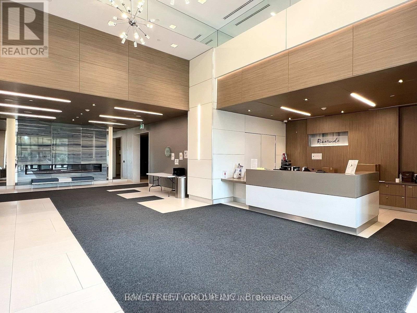 216 - 15 Water Walk Drive, Markham, Ontario  L6G 0G2 - Photo 11 - N12933642