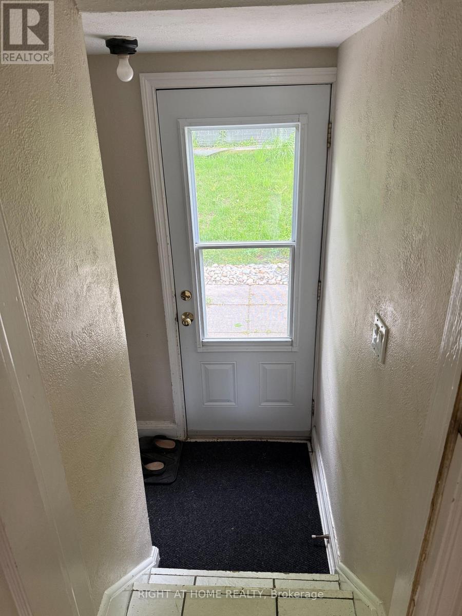 8421 Creditview Road, Brampton, Ontario  L6Y 0G7 - Photo 24 - W12933614