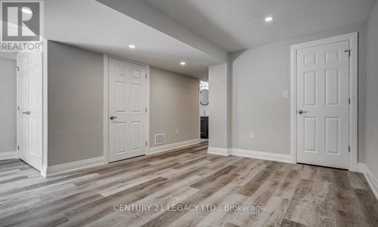 Lower - 339 Lewis Drive, Orangeville, Ontario L9W 4P8 - Photo 6 - W12933638