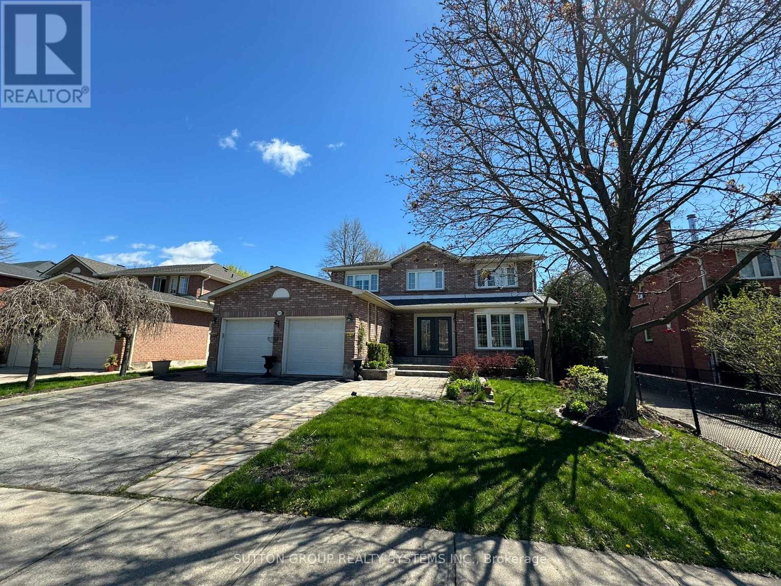 Upper - 1232 Bonnybank Court, Oakville, Ontario  L6M 1V7 - Photo 3 - W12933644