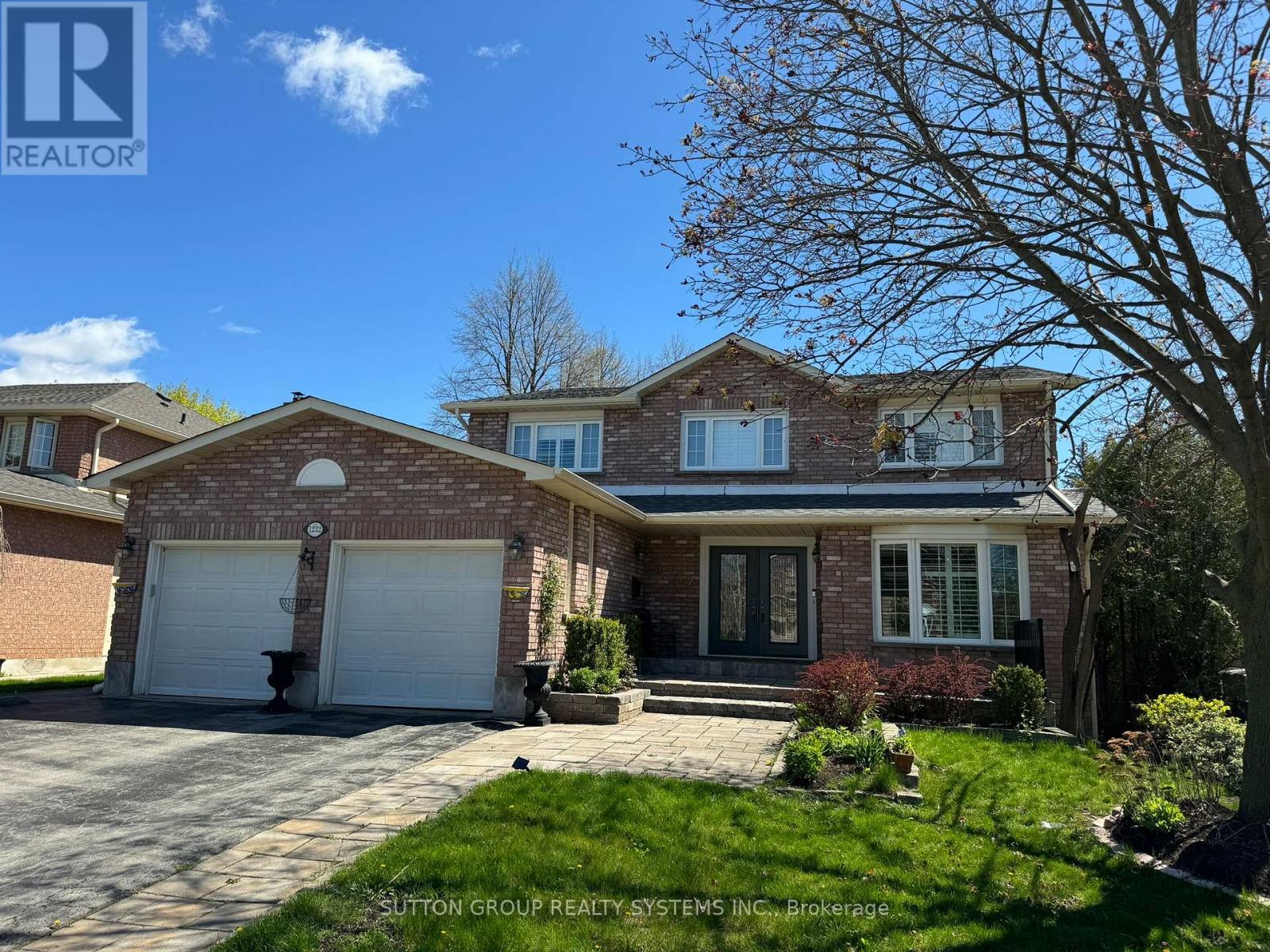 Upper - 1232 Bonnybank Court, Oakville, Ontario  L6M 1V7 - Photo 4 - W12933644