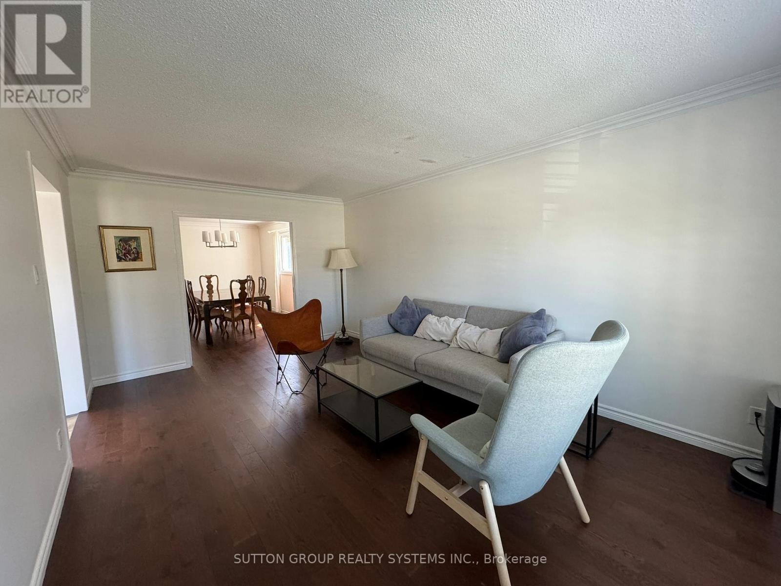 Upper - 1232 Bonnybank Court, Oakville, Ontario  L6M 1V7 - Photo 5 - W12933644