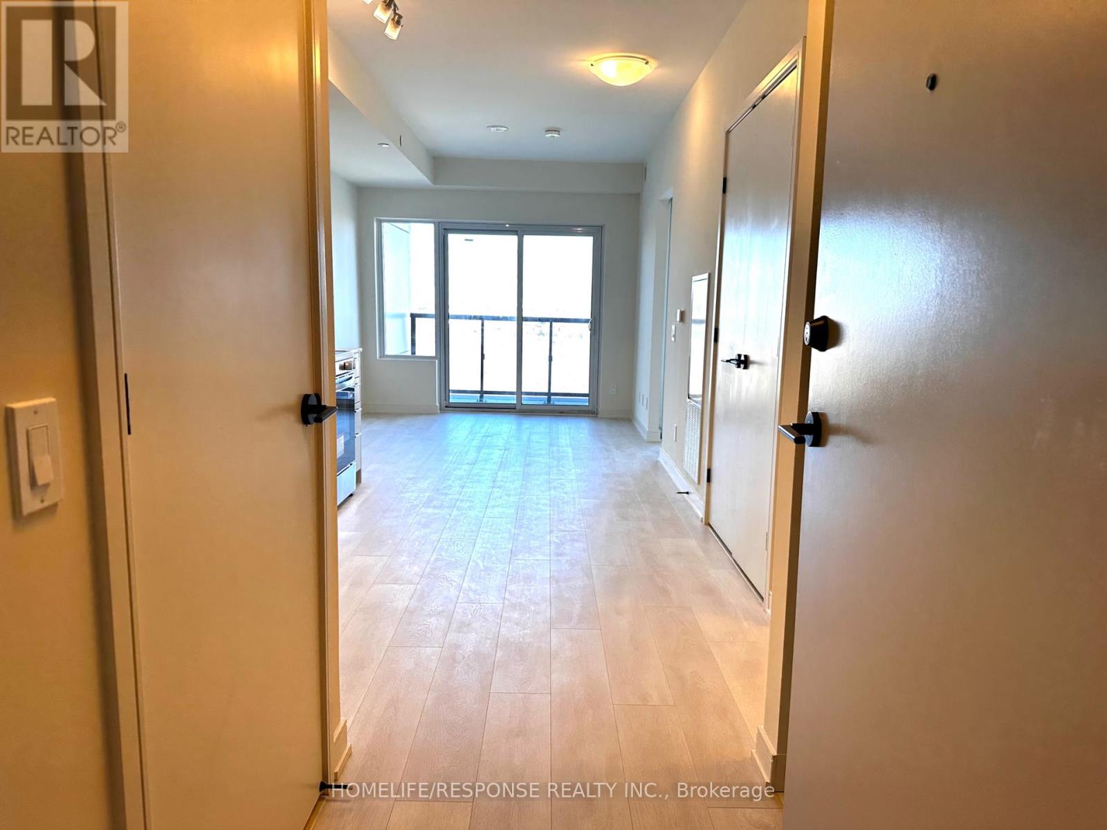 605 - 8020 Derry Road, Milton, Ontario  L9T 9N7 - Photo 3 - W12932656