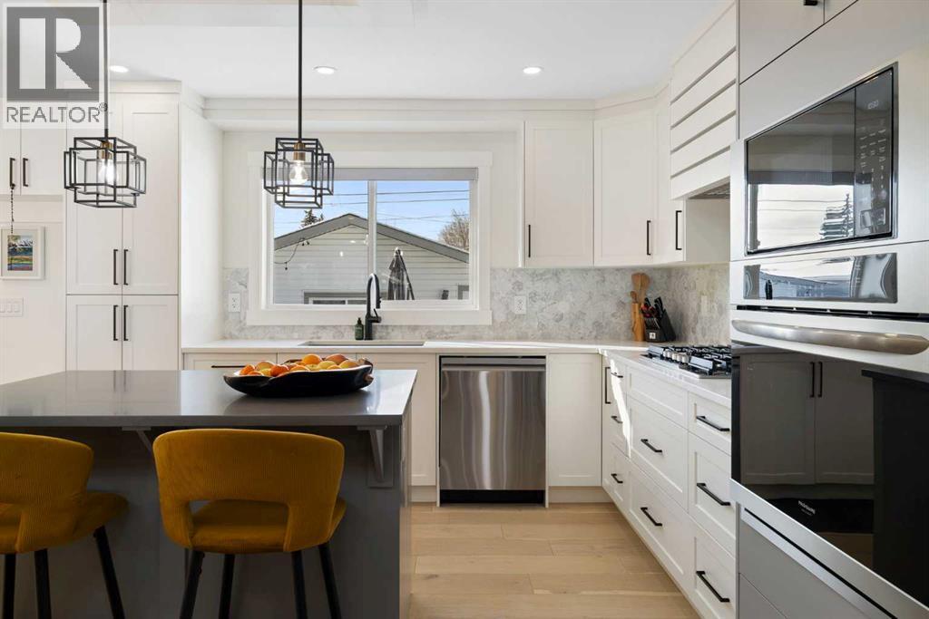 523 Athlone Road Se, Calgary, Alberta  T2H 1V8 - Photo 15 - A2296410