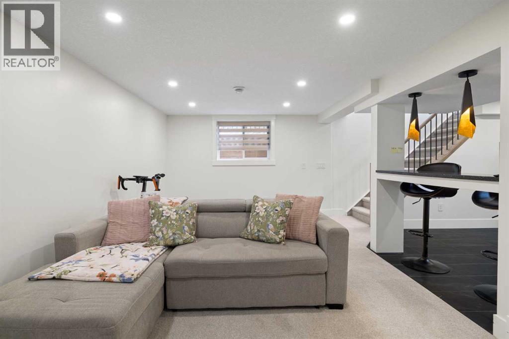 523 Athlone Road Se, Calgary, Alberta  T2H 1V8 - Photo 34 - A2296410