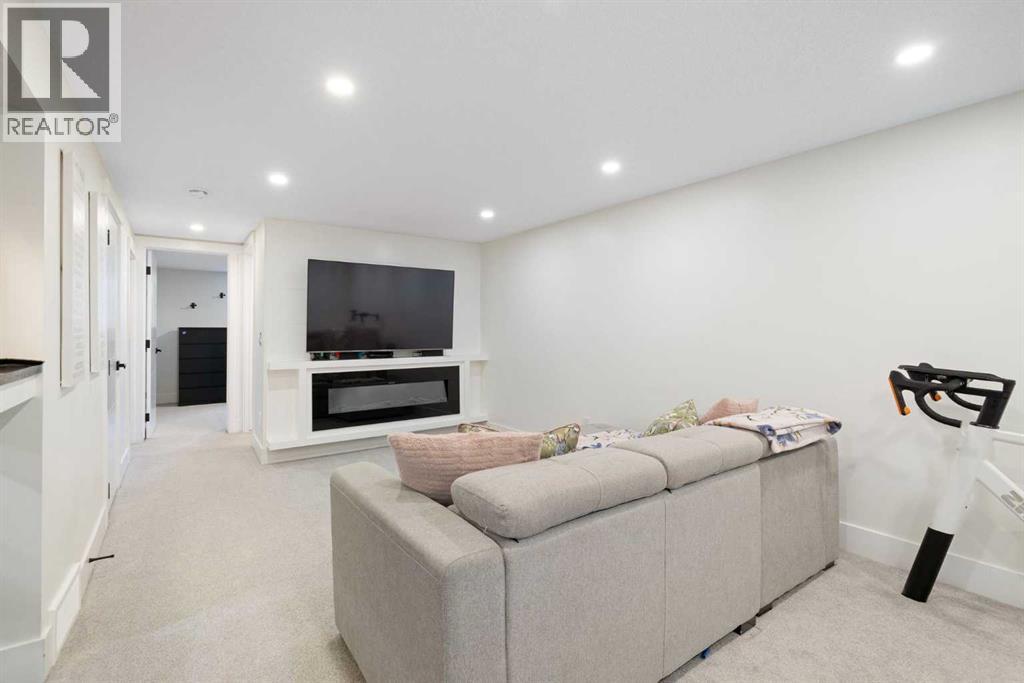 523 Athlone Road Se, Calgary, Alberta  T2H 1V8 - Photo 35 - A2296410