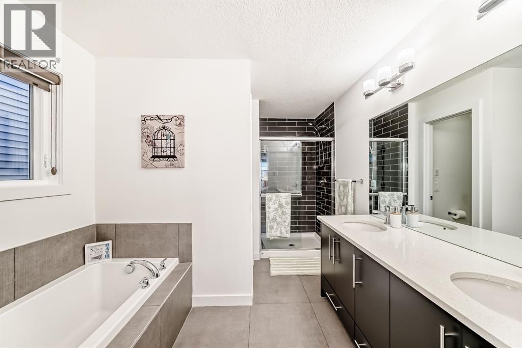 37 Legacy Glen Point Se, Calgary, Alberta  T2X 4T2 - Photo 19 - A2293977