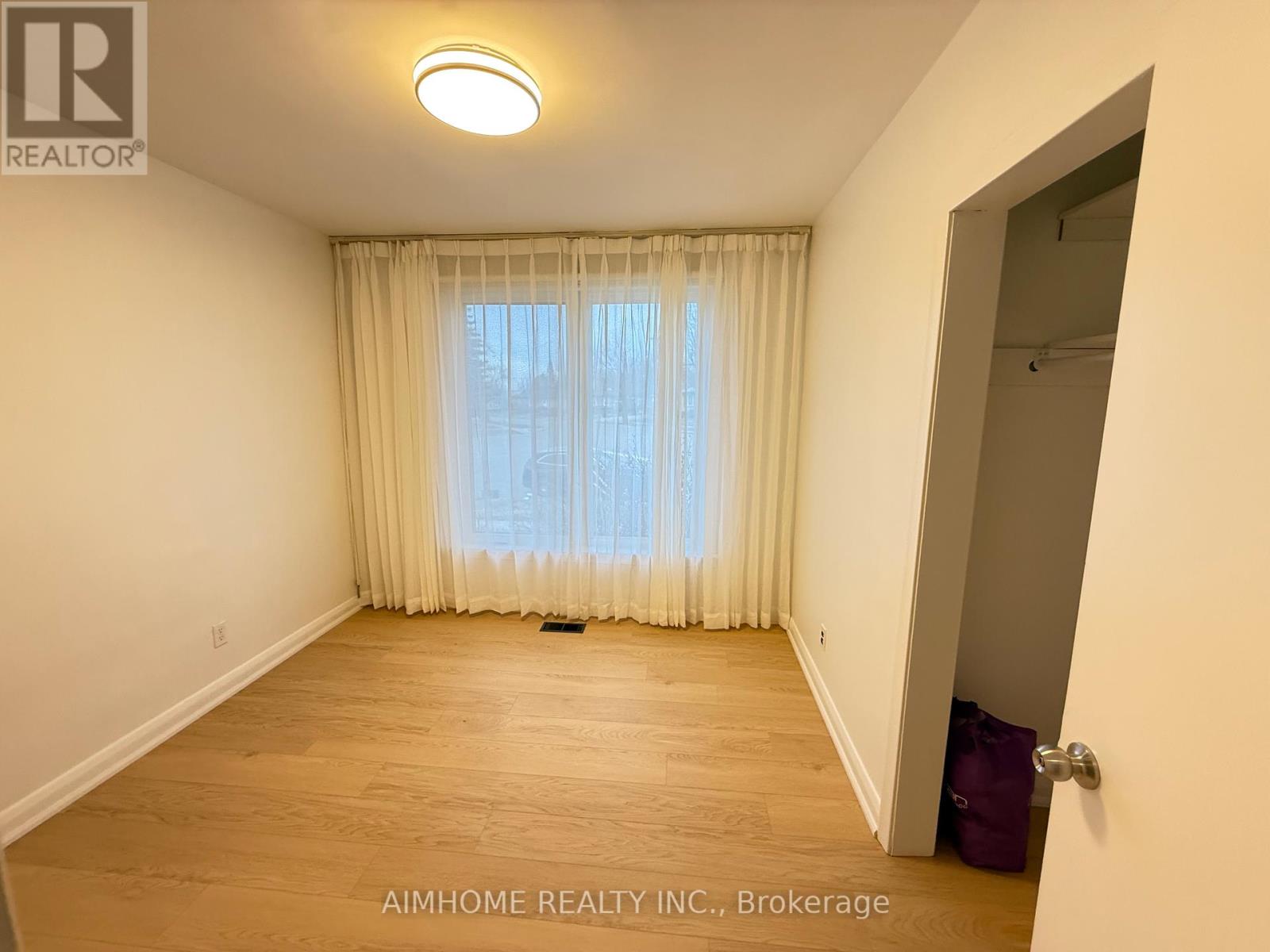 2 Khartoum Avenue, Toronto (Eglinton East), Ontario  M1K 3X9 - Photo 6 - E12933650