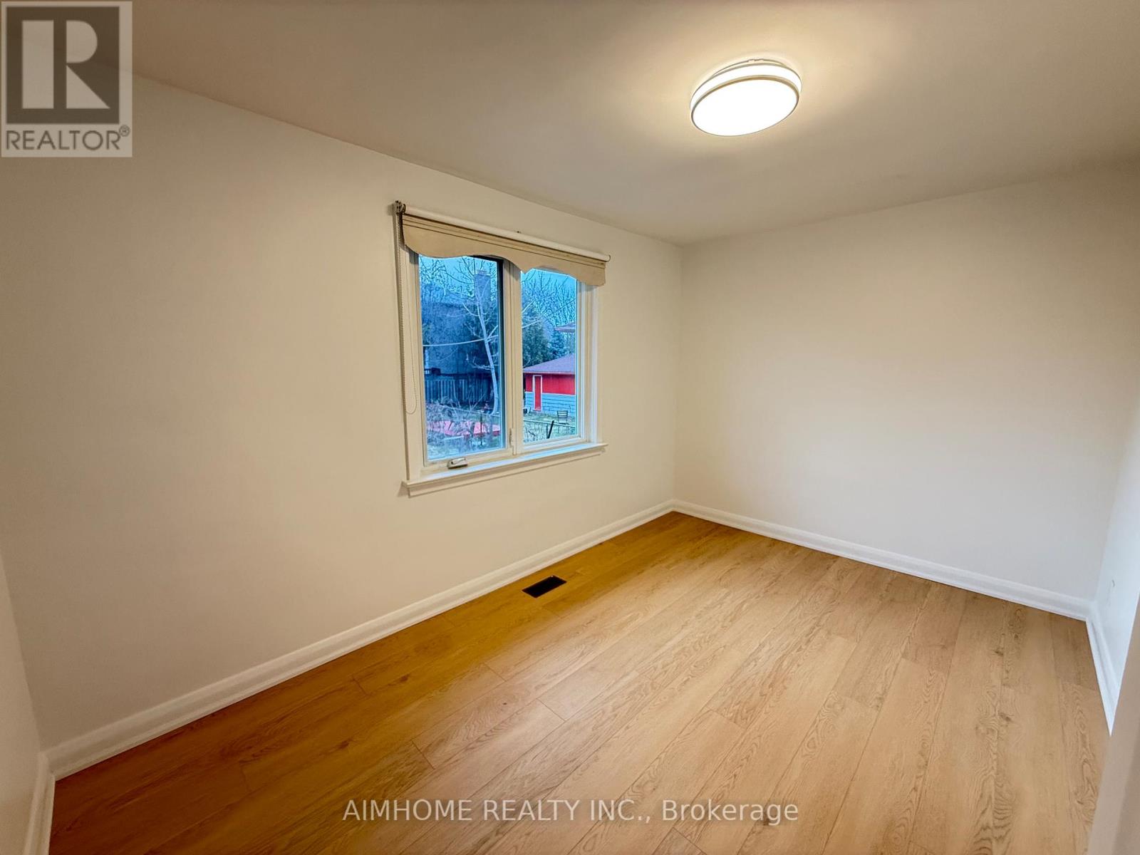 2 Khartoum Avenue, Toronto (Eglinton East), Ontario  M1K 3X9 - Photo 9 - E12933650