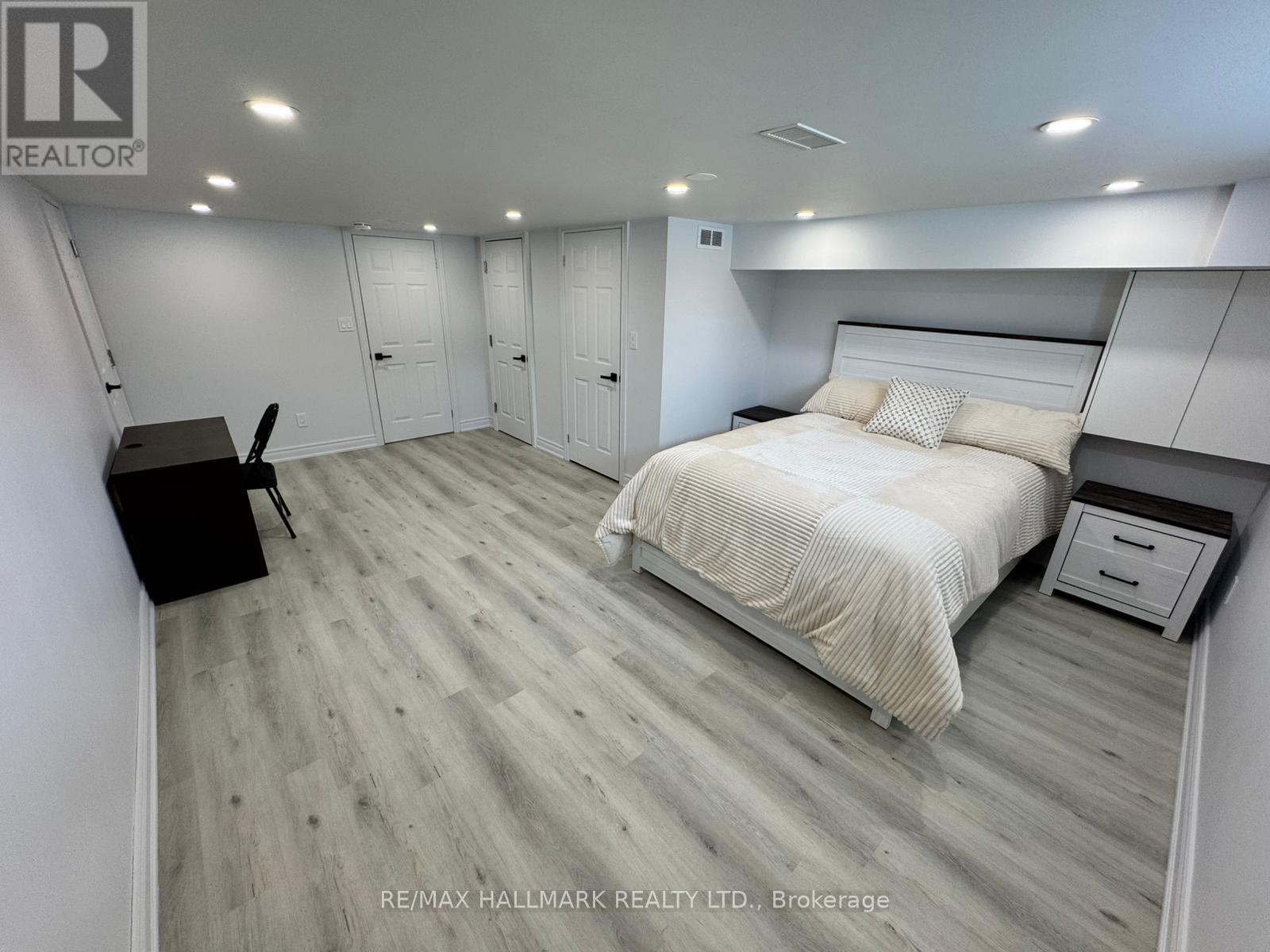 Secondary Suite/basement - 25b Knowles Crescent, Aurora, Ontario  L4G 1Z6 - Photo 24 - N12912754