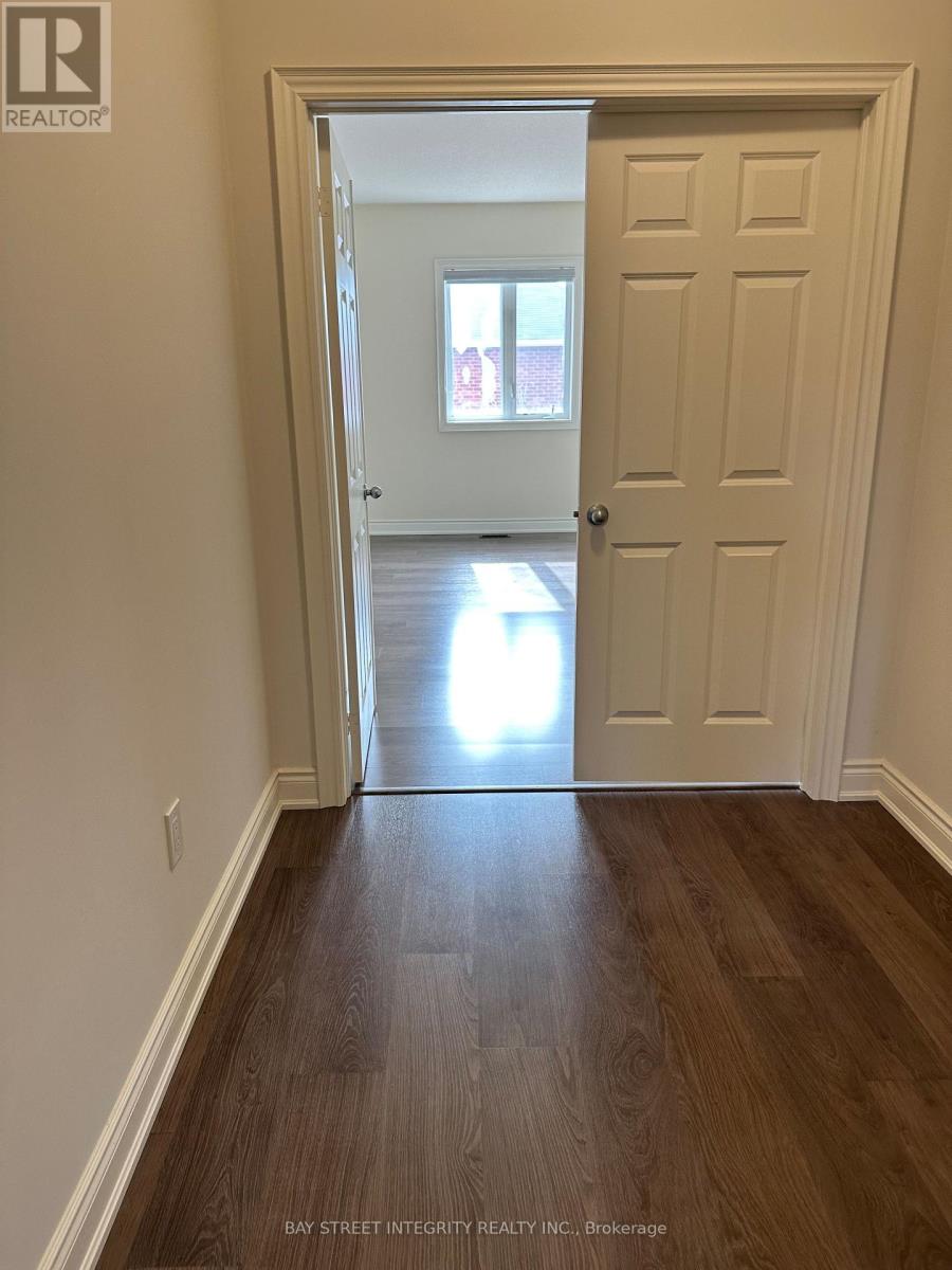 1529 Day Terrace, Milton, Ontario L9E 1H8 - Photo 14 - W12933648