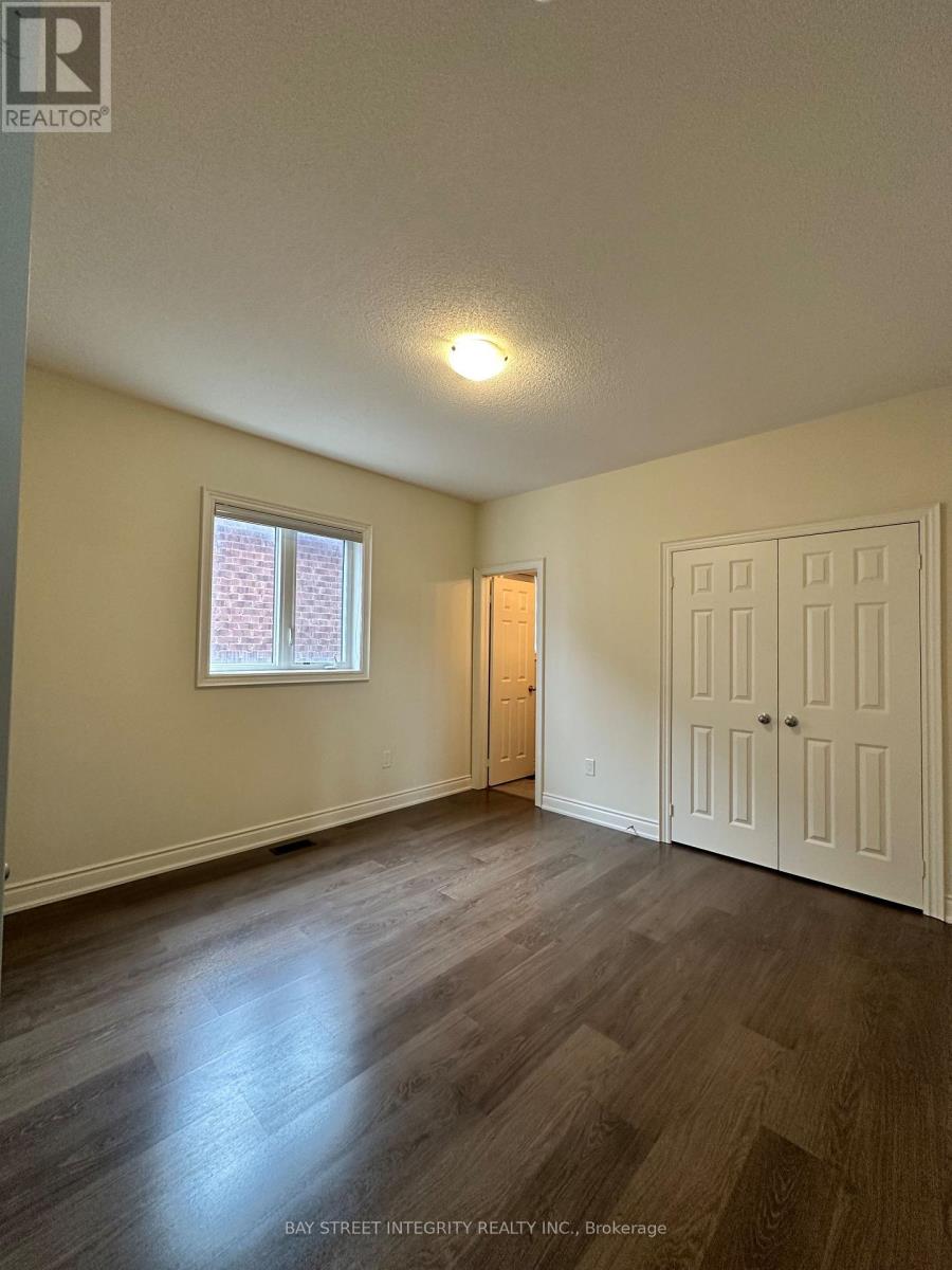 1529 Day Terrace, Milton, Ontario L9E 1H8 - Photo 23 - W12933648