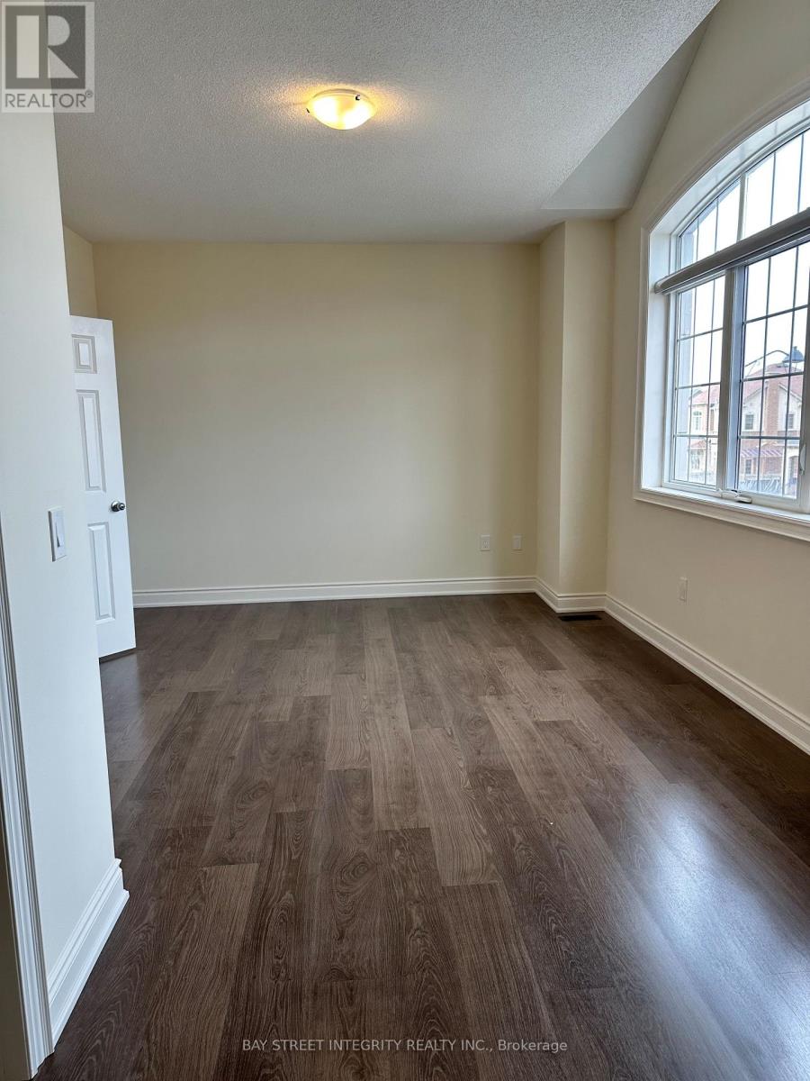 1529 Day Terrace, Milton, Ontario L9E 1H8 - Photo 26 - W12933648