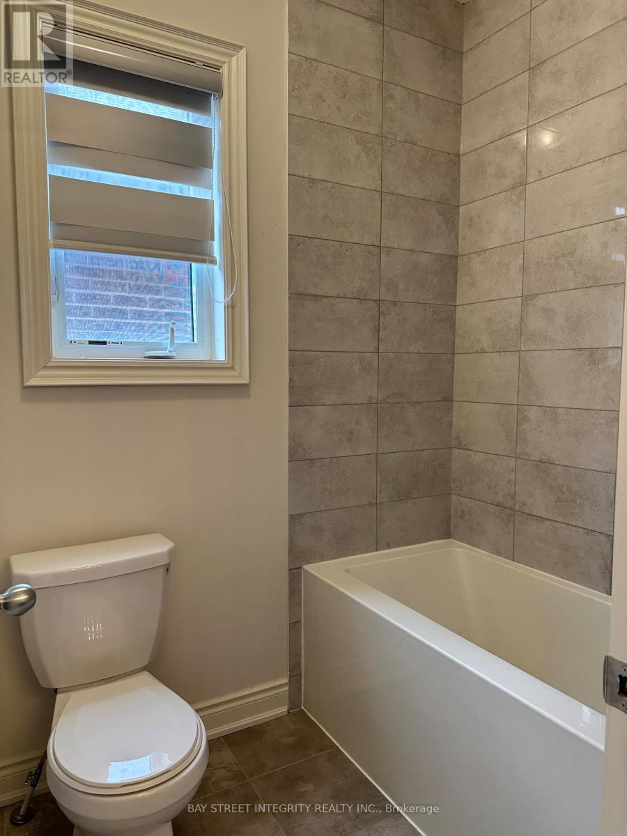 1529 Day Terrace, Milton, Ontario L9E 1H8 - Photo 28 - W12933648