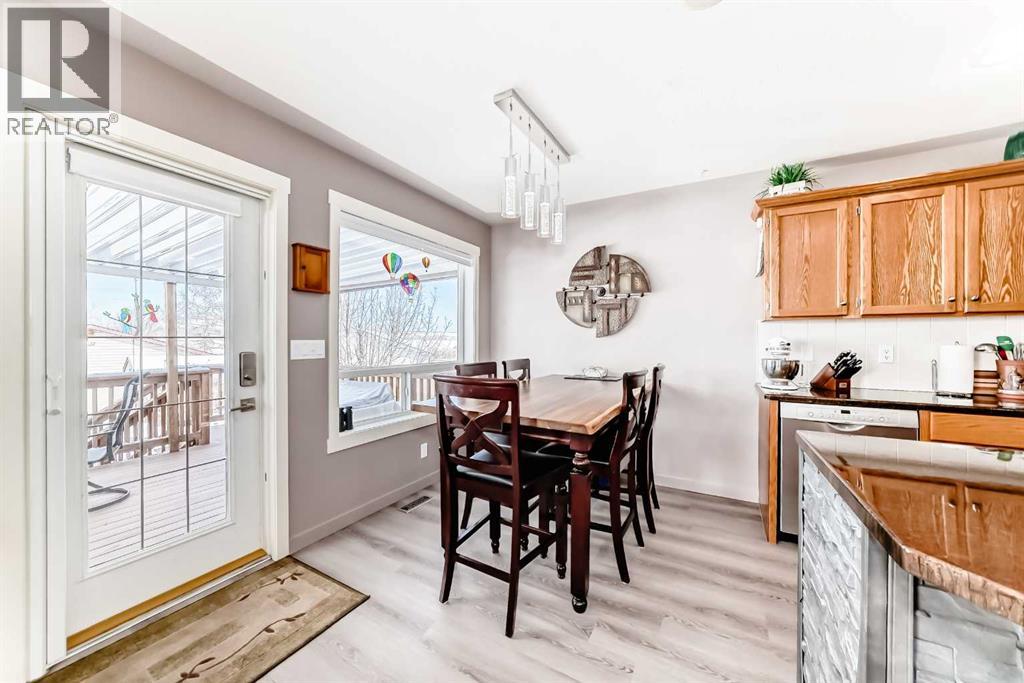 232 Deschner Close, Red Deer, Alberta  T4R 3C2 - Photo 7 - A2295552