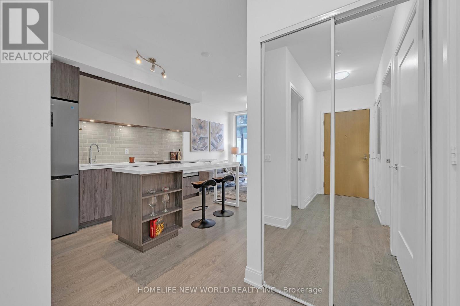 409 - 65 Annie Craig Drive, Toronto, Ontario  M8V 0G3 - Photo 5 - W12607898