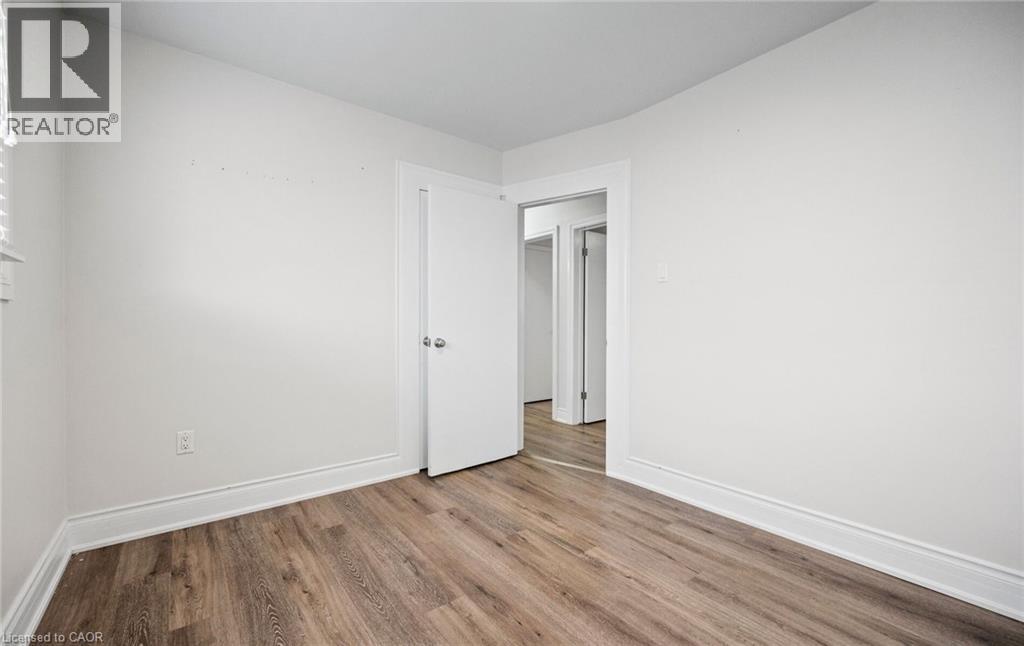 11 Rockwood Avenue, St. Catharines, Ontario  L2P 1E3 - Photo 23 - 40794830