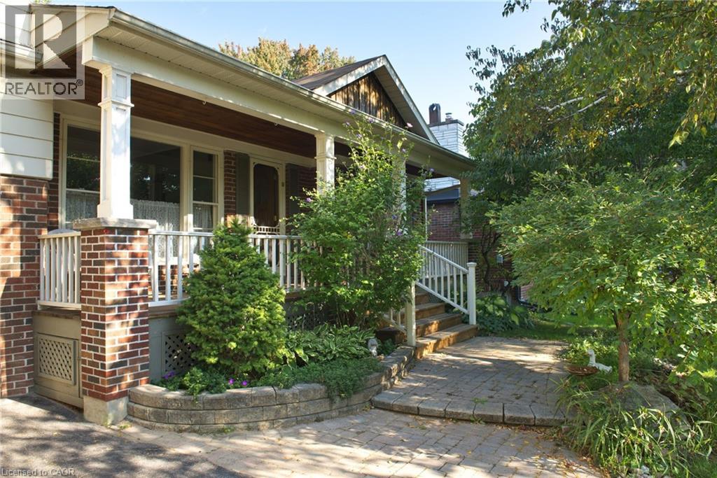 74 Wanita Road, Mississauga, Ontario  L5G 1B6 - Photo 2 - 40805199