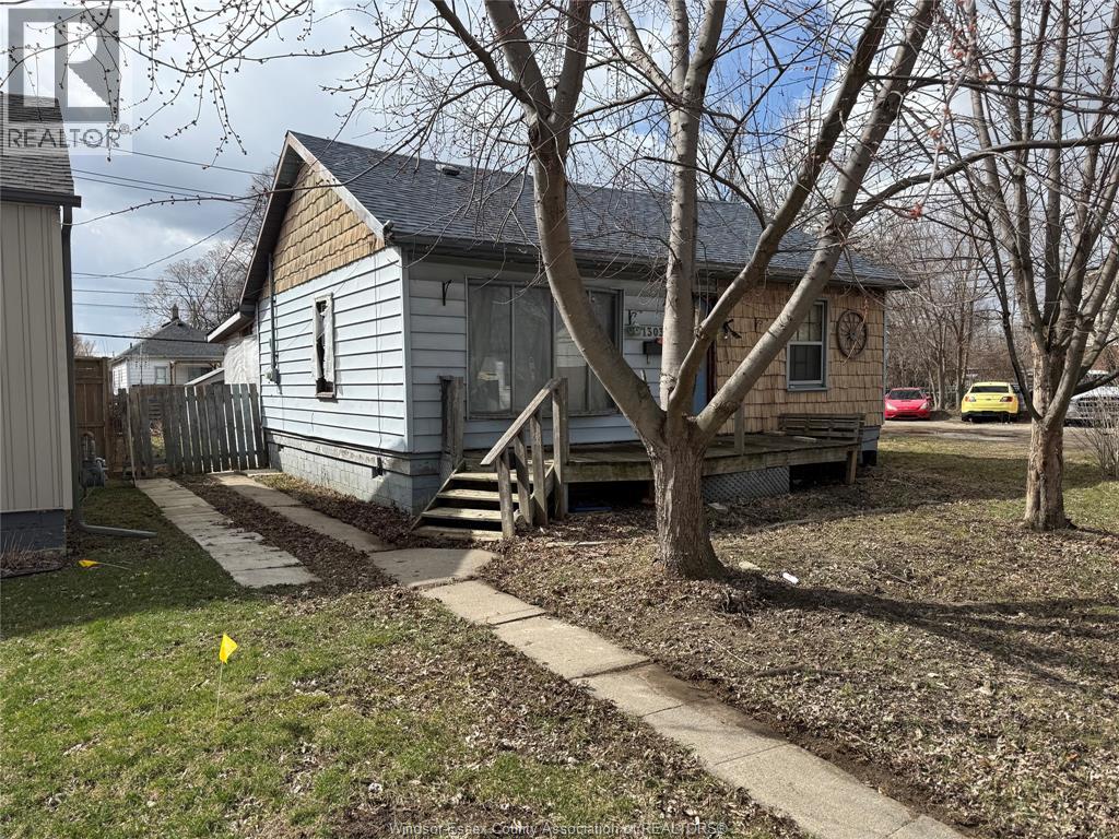 1303 Central, Windsor, Ontario  N8Y 3V3 - Photo 3 - 26006375