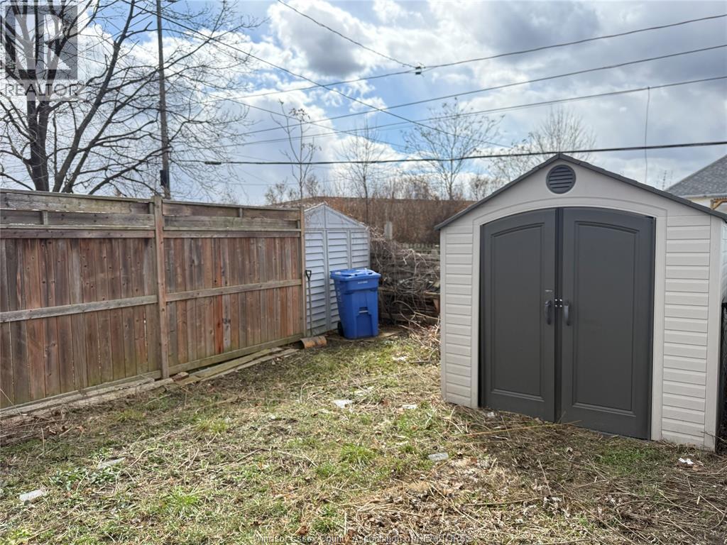 1303 Central, Windsor, Ontario  N8Y 3V3 - Photo 8 - 26006375