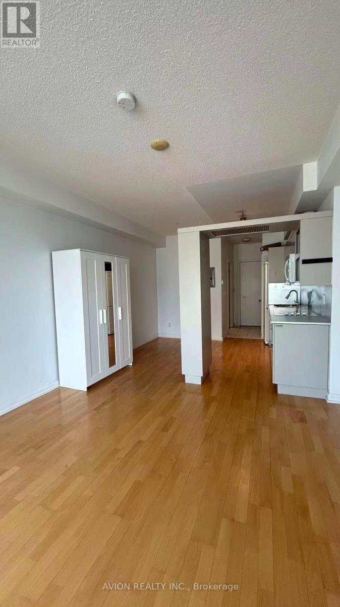 1629 - 111 Elizabeth Street, Toronto, Ontario M5G 1P7 - Photo 5 - C12933654