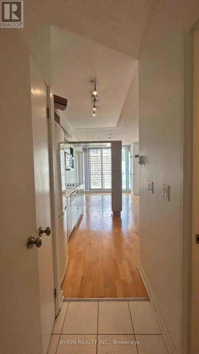 1629 - 111 Elizabeth Street, Toronto, Ontario M5G 1P7 - Photo 8 - C12933654