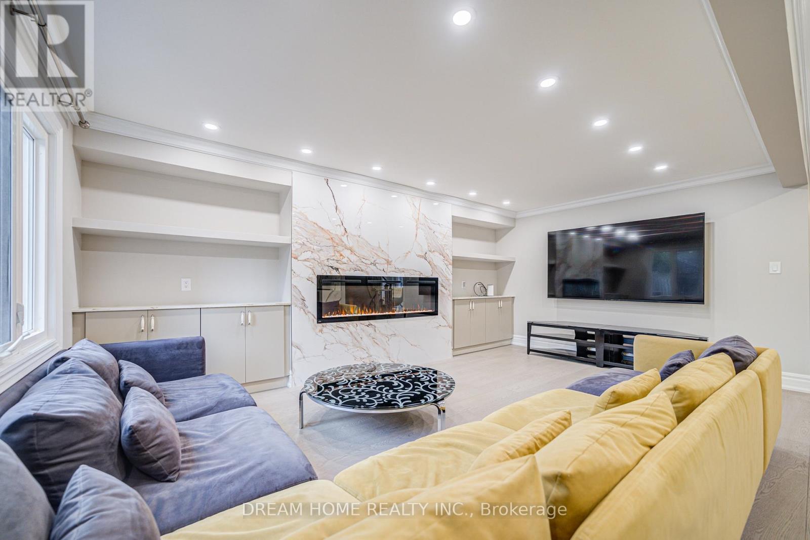 352 Kennedy Street W, Aurora, Ontario  L4G 5M4 - Photo 17 - N12933660