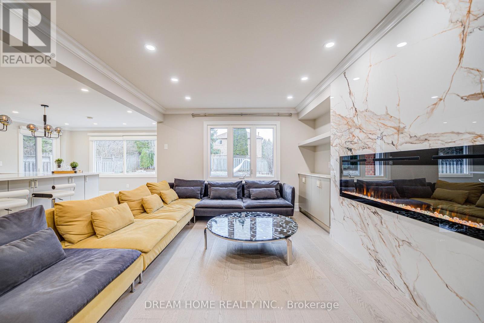 352 Kennedy Street W, Aurora, Ontario  L4G 5M4 - Photo 19 - N12933660