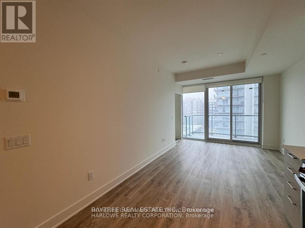 901 - 185 Deerfield Road, Newmarket, Ontario  L3Y 0G7 - Photo 6 - N12933664