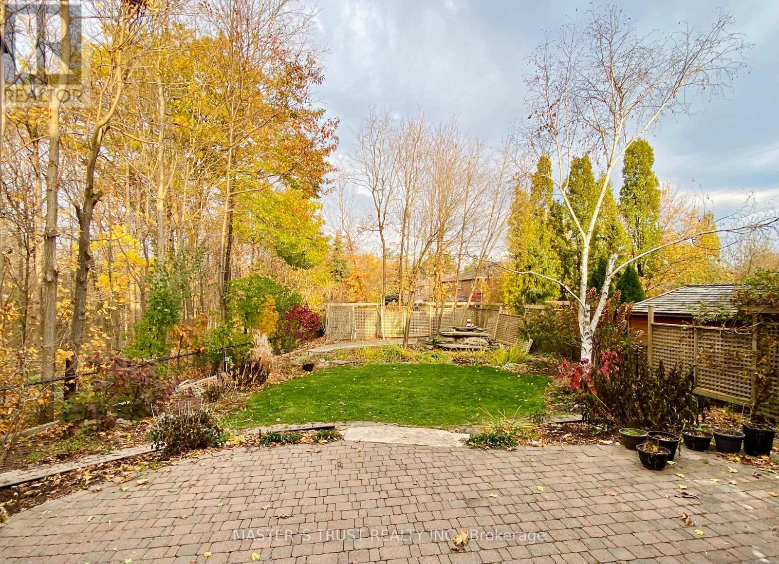 1715 Pilgrims Way, Oakville, Ontario L6M 2G5 - Photo 18 - W12933656