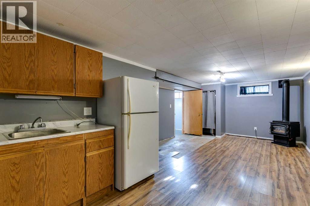 3328 45 Street Sw, Calgary, Alberta  T3E 3T9 - Photo 24 - A2294223