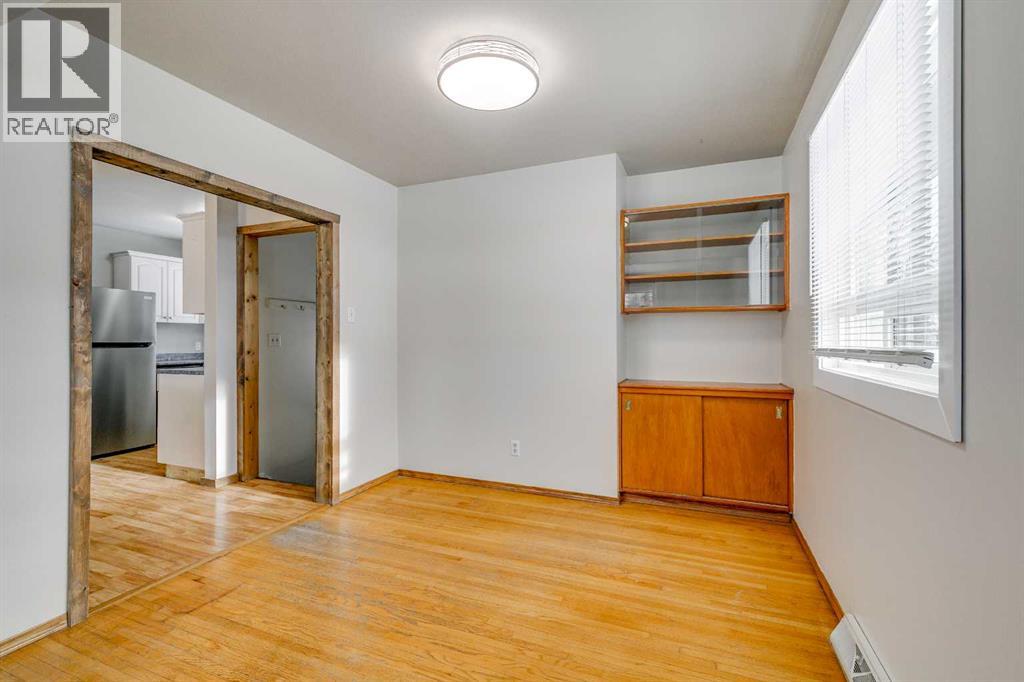 3328 45 Street Sw, Calgary, Alberta  T3E 3T9 - Photo 11 - A2294223