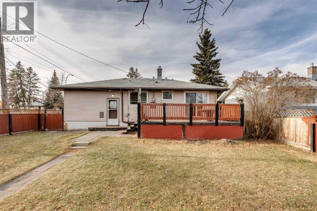 3328 45 Street Sw, Calgary, Alberta  T3E 3T9 - Photo 35 - A2294223