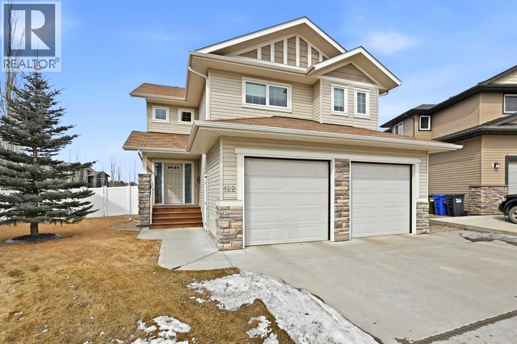 122 Sutherland Close, Red Deer, Alberta  T4R 0L5 - Photo 1 - A2295475