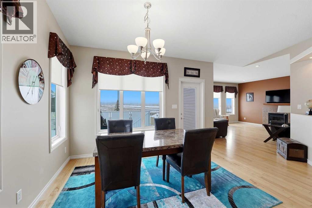 122 Sutherland Close, Red Deer, Alberta  T4R 0L5 - Photo 17 - A2295475