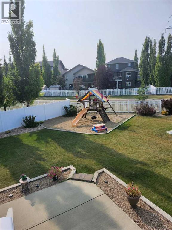 122 Sutherland Close, Red Deer, Alberta  T4R 0L5 - Photo 38 - A2295475