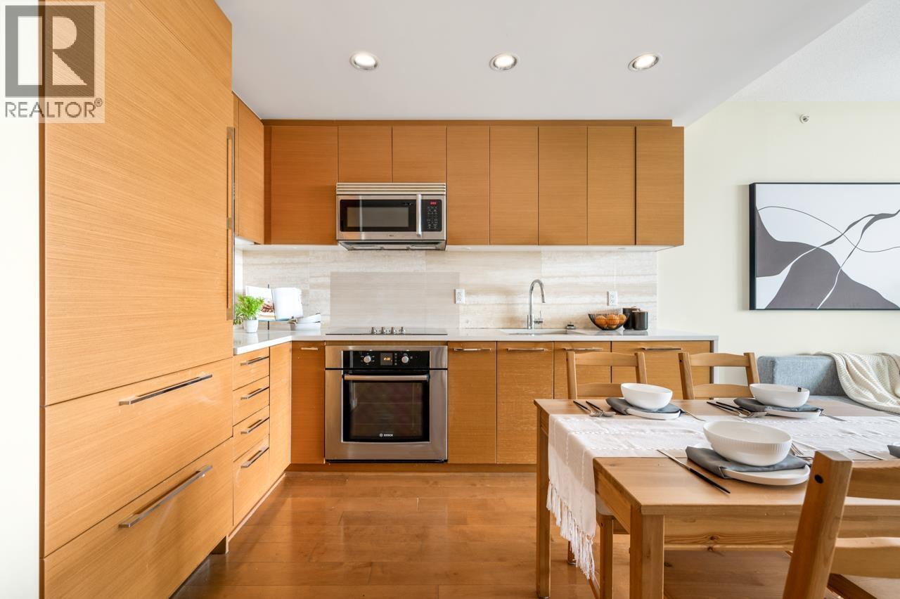 1503 5728 Berton Avenue, Vancouver, British Columbia  V6S 0E5 - Photo 10 - R3100008