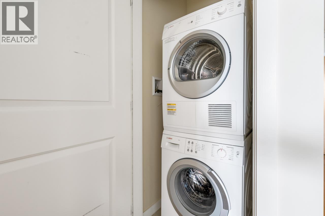 1503 5728 Berton Avenue, Vancouver, British Columbia  V6S 0E5 - Photo 7 - R3100008